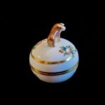 Herend “Bull Handled” Victoria Pattern Jewelry Box - Image 13