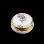 Herend Victoria (VBO) Pattern Jewelry Box - Image 4