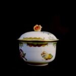 Herend Victoria (VBA) Pattern Sugar Bowl with Rose Finial - Image 14