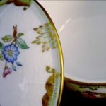 Herend Victoria (VBA) Pattern Sugar Bowl with Rose Finial - Image 6