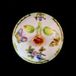 Herend Large Porcelain Sugar Bowl – Victoria (VBO) Pattern with Rose Finial - Image 15