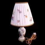 Herend VBO Porcelain Table Lamp 1944 – Baroque Base – Hand-Painted Silk Shade - Image 5