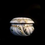 Herend Victoria (VBO) Pattern Baroque Bonbonniere - Image 5